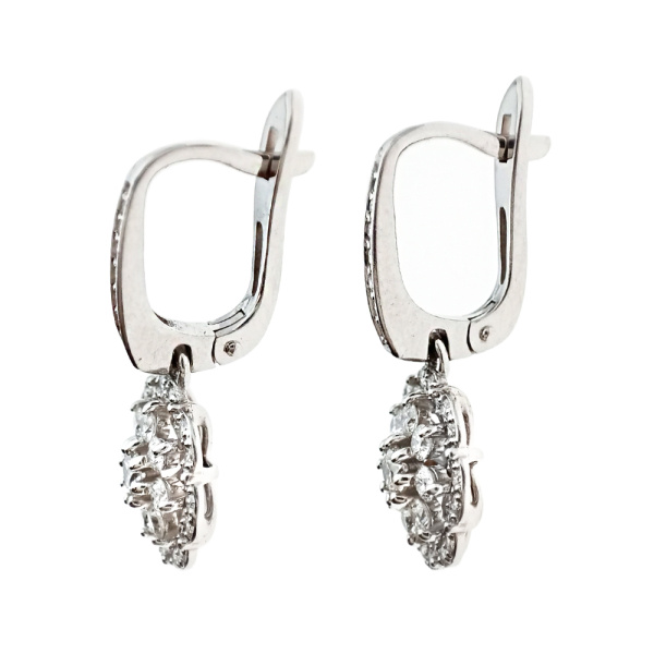 Серьги из золота 585 пробы с бриллиантами