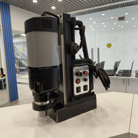 Сверлильный станок FULLER  ff-23re