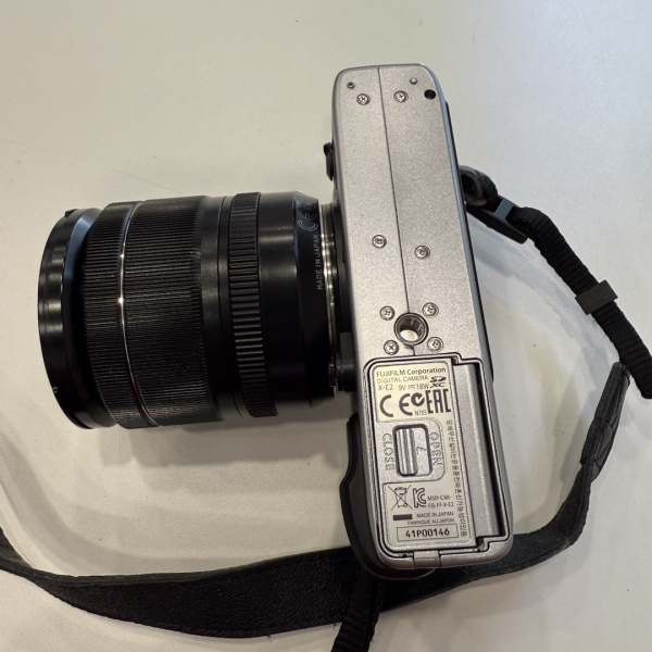 Фотоаппарат FUJIFILM e2 