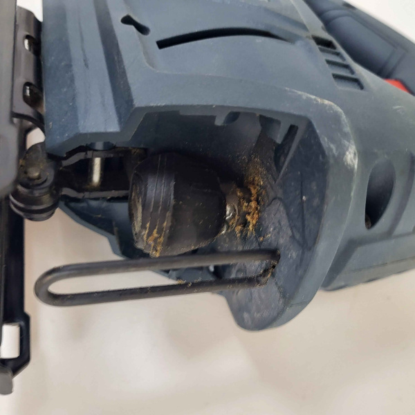 Лобзик BOSCH GST-700 500W