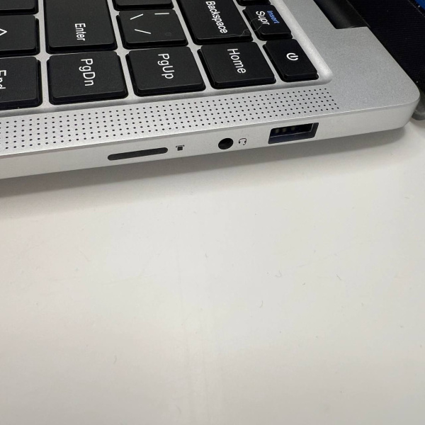 Ноутбук FRBBY V10 14,0"/ Intel Celeron J4105/ 8 Гб/ 256 Гб/