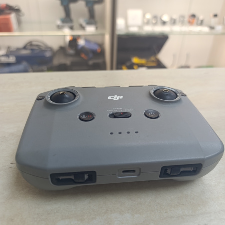 Квадрокоптер DJI  mini 3 pro