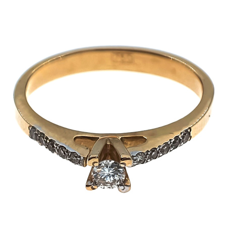 Кольцо из золота 750 пробы с бриллиантами