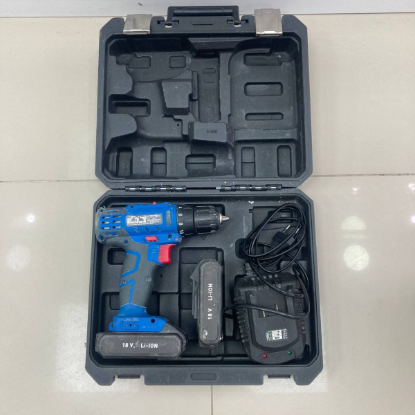 Шуруповерт TRIGGER Li 10/14.4 20102 