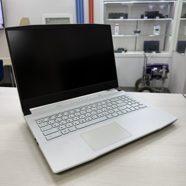 Ноутбук MSI Sword 15 A11UE-212XRU-WW51140H8GXXDXX 15,6"/ Intel Core i7-11800H/ 16 Гб/ 512 Гб/