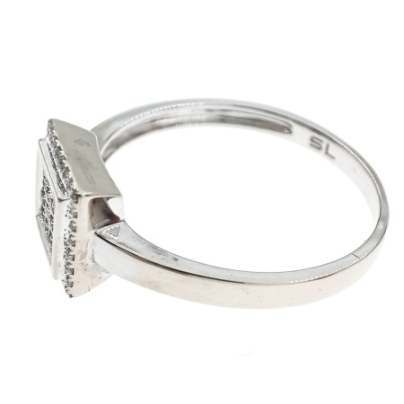 Кольцо из золота 585 пробы с бриллиантами