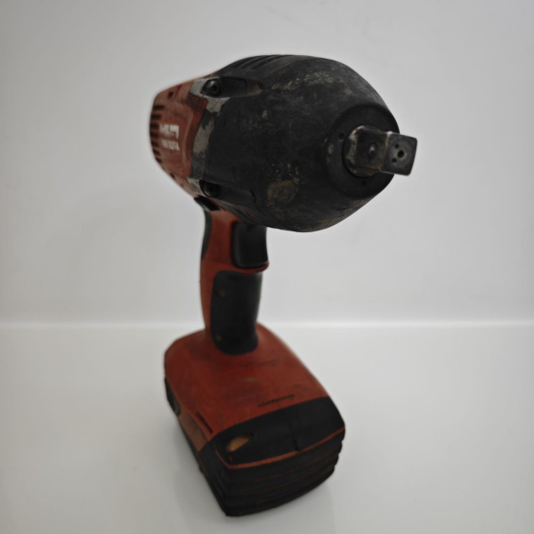 Гайковерт HILTI  siw 22t-a