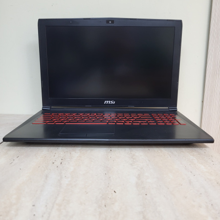 Ноутбук MSI GL62M 7REX-2673XRU 15,6"/ Core i7 7700HQ/ 8 гб/ SSD 128 гб/ HDD 500 гб/ NVIDIA GeForce GTX 1050 Ti 4 гб