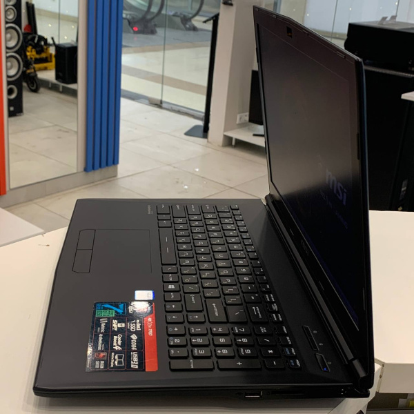 Ноутбук MSI  Pulse GL76 17,3"/ Intel Core i7-7700HQ/ 16 Гб/ 512 Гб/