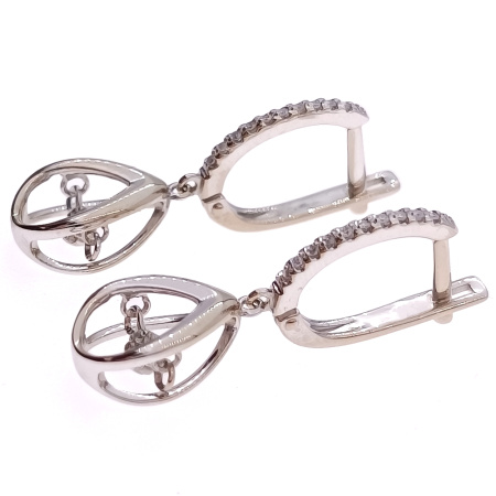 Серьги из золота 585 пробы с бриллиантами