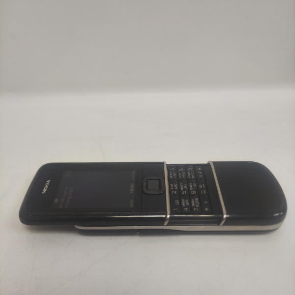 Мобильный телефон NOKIA steel 8800e-1