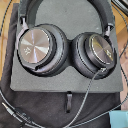 Наушники Bang & Olufsen BeoPlay H6