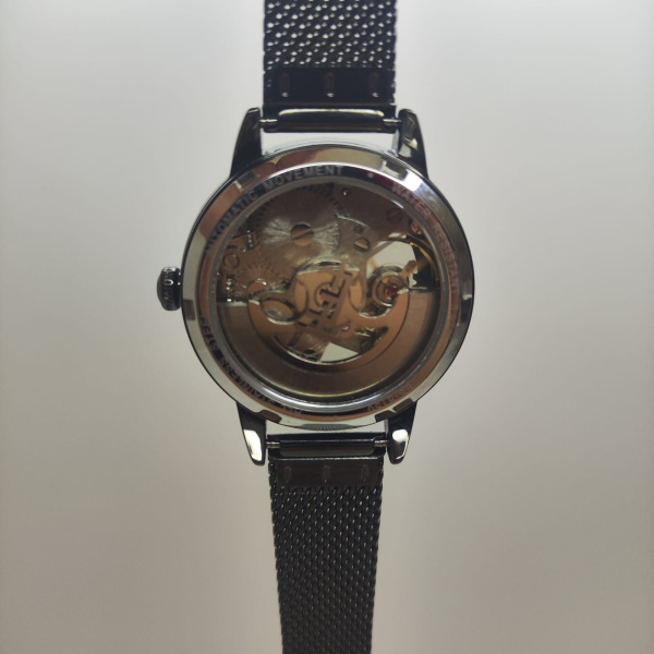 Часы Earnshaw ES-8150