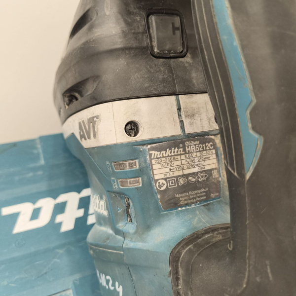 Отбойный молоток MAKITA HR5212C