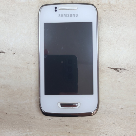 Мобильный телефон SAMSUNG Wave Y GT-S5380D