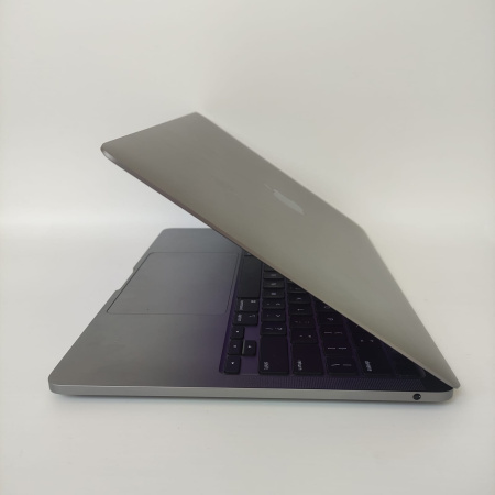 Ноутбук Apple MacBook Pro 13,3"/ Apple M2/ 8 Гб/ ssd 256 Гб 