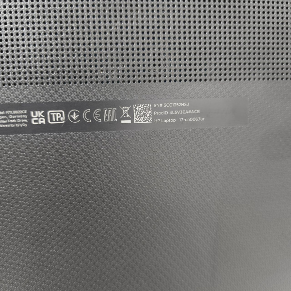 Ноутбук HP  17-CN0067UR 17,3"/ Intel Core i3-1115G4/ 4 Гб/ 256 Гб/