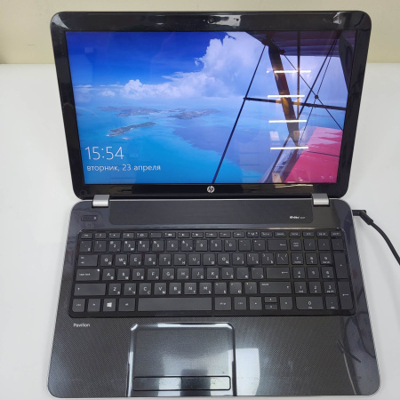 Ноутбук HP Pavilion 15-e011sr 15,6"/  AMD A4-5000M APU/ 8 Гб/ 1 Тб/ Radeon HD 8330 (1,5 ГГц, кэш-память 2 МБ)