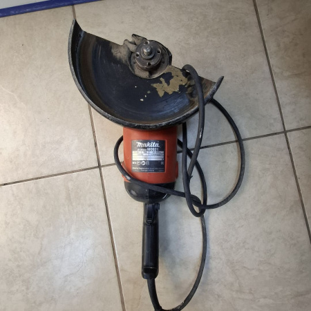 Ушм MAKITA  m0921