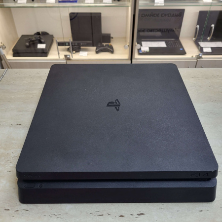 Игровая приставка SONY Playstatione 4 slim 500 cuh 2208a