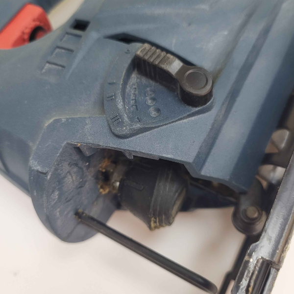 Лобзик BOSCH GST-700 500W