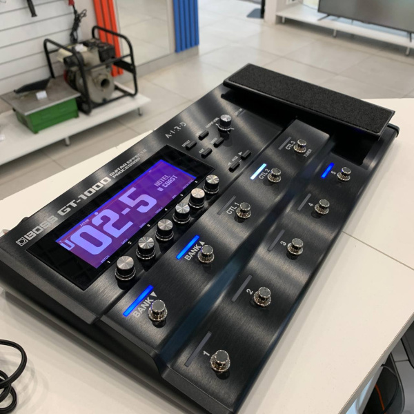 Гитарный процессор BOSS sy-1000