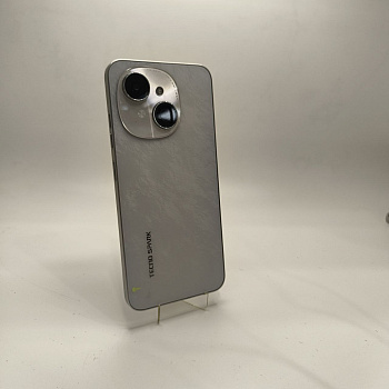 Мобильный телефон TECNO Spark Go1 3/64 гб