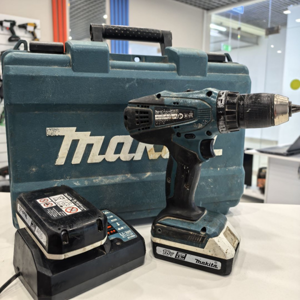 Шуруповерт MAKITA DF457D