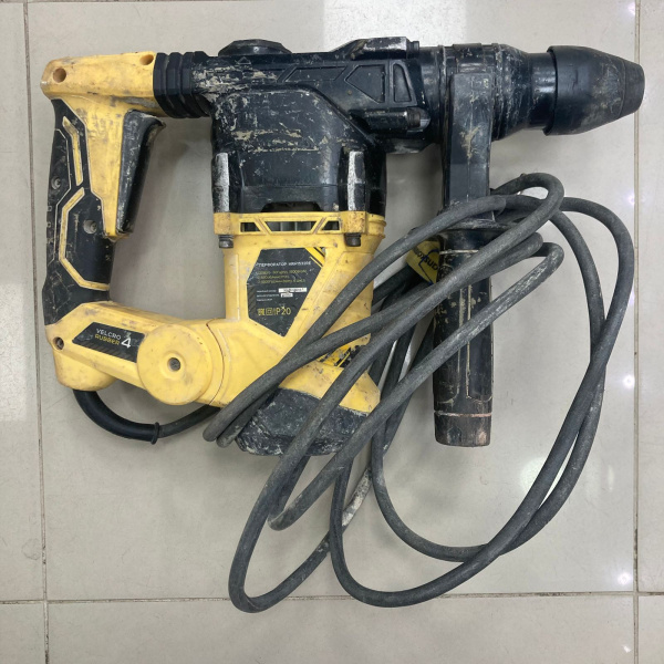 Перфоратор HANSKONNER  hrh1532re