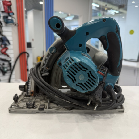 Электрическая пила MAKITA  sp6000