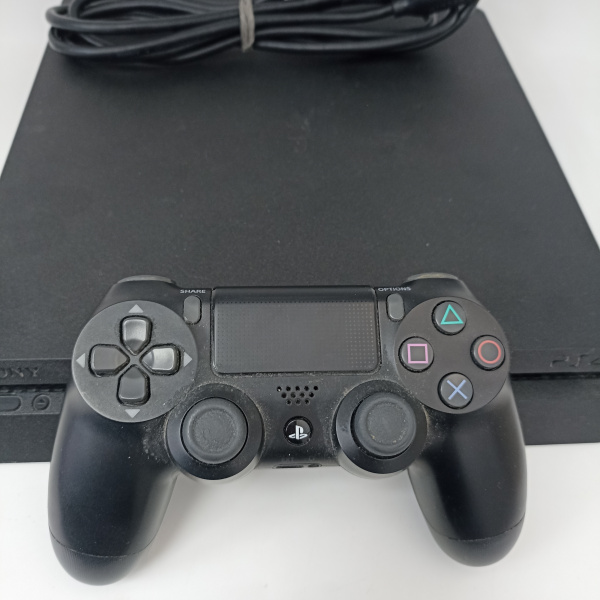 Игровая приставка SONY  ps4 slim