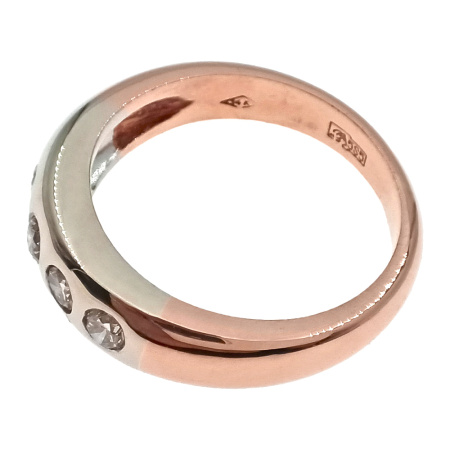 Кольцо из золота 585 пробы с бриллиантами