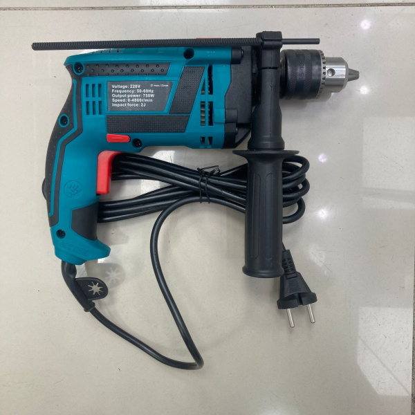 Дрель Verter 750