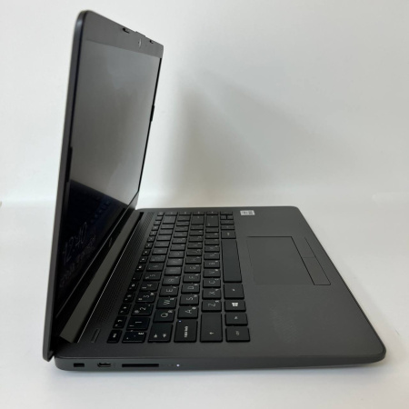 Ноутбук HP 240 G8/ Intel Core i5 1035G1/ 16 Гб/ ssd 256 Гб