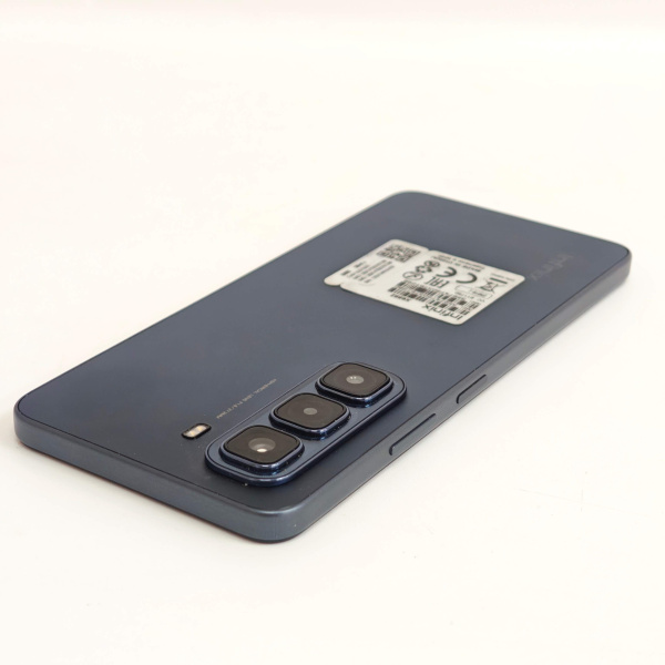 Мобильный телефон INFINIX HOT 50 8/256 гб