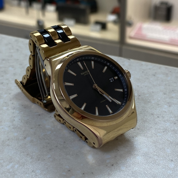Часы SWATCH yig400g