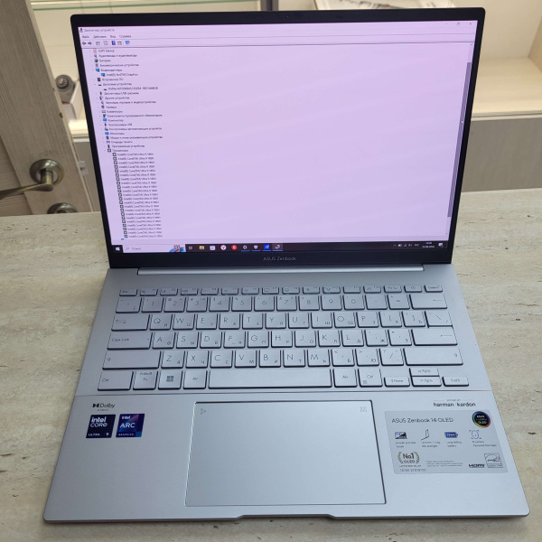 Ноутбук ASUS UX3405M 14,0"/  Intel Core Ultra 9 185H/ 32 Гб/ 512 Гб/