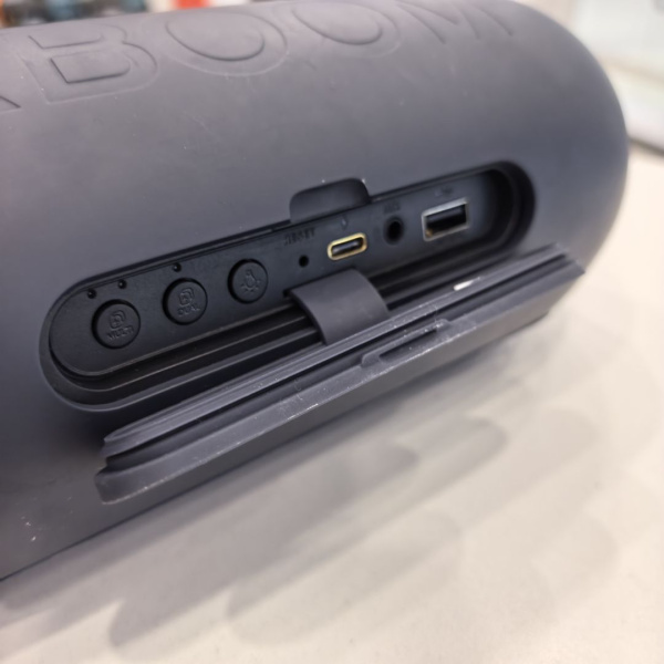 Колонка портативная LG PL7 Meridian pl7