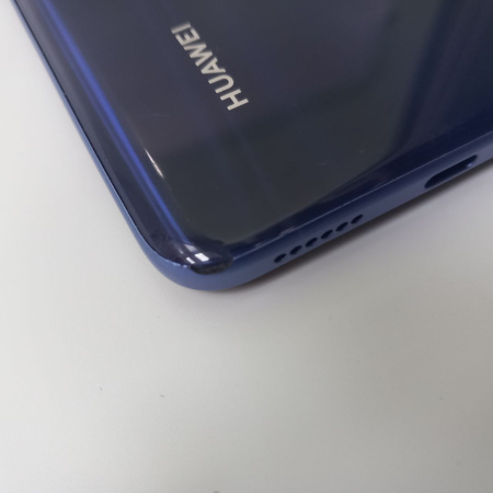 Мобильный телефон HUAWEI nova y70 4/128 гб