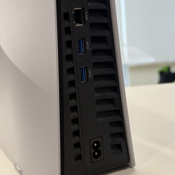 Игровая приставка SONY  ps5 slim 1 tb