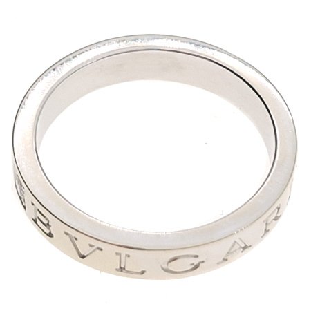 Кольцо из золота 750 пробы с бриллиантом