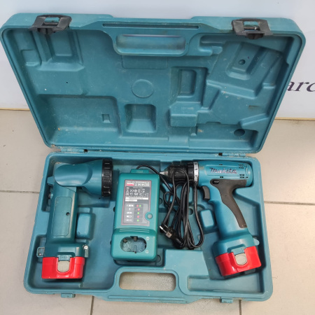 Шуруповерт Makita 6270D 