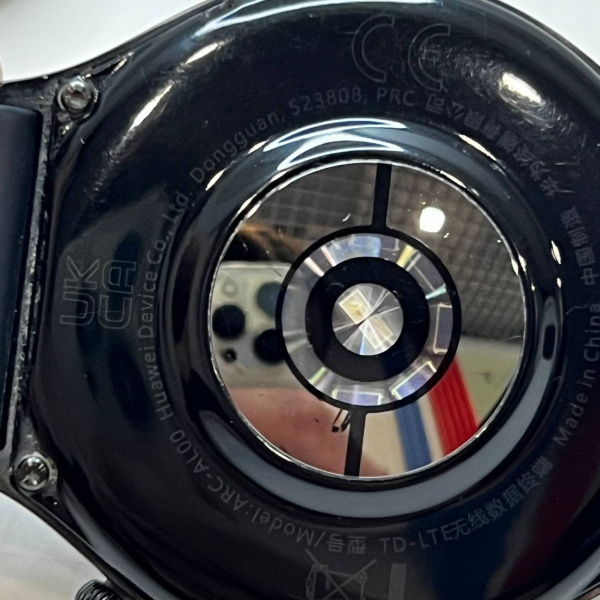 Смарт часы HUAWEI  whatch 4