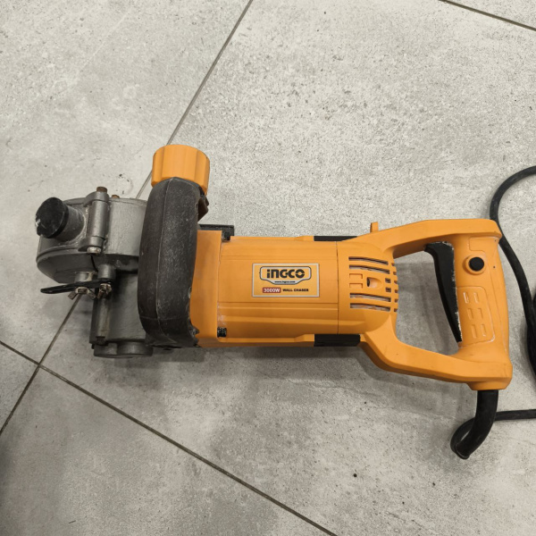 Штроборез INGCO  wlc30001