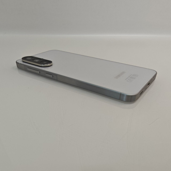 Мобильный телефон SAMSUNG A56 8/128 гб