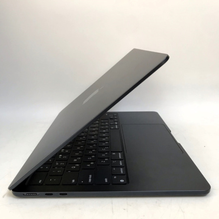 Ноутбук APPLE MacBook Air 2022 г. A2681 13,6"/ Apple M2/ 8 Гб/ 256 Гб/ Apple M2