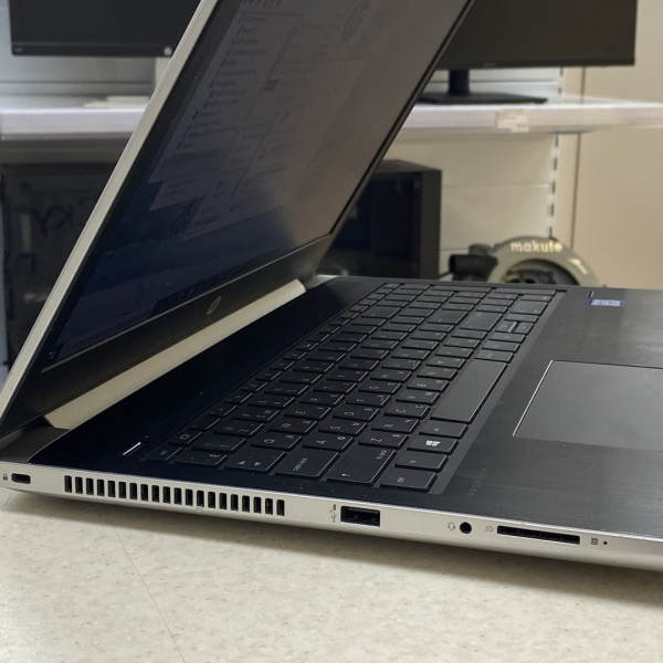 Ноутбук HP PROBOOK 450 G5 2XZ7 0ES 15,6"/ Intel Core i5-8250U/ 8 Гб/ 1 Тб/