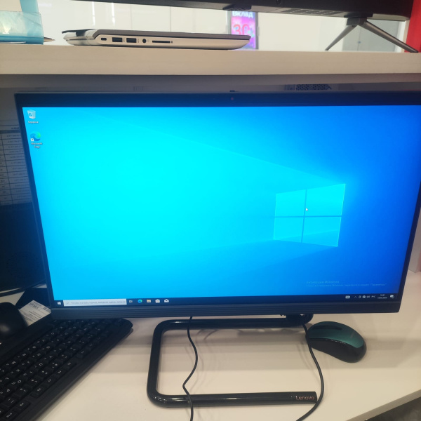 Моноблок LENOVO  F0E8