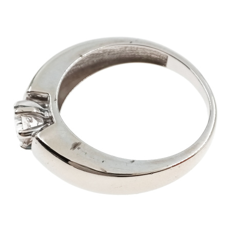 Кольцо из золота 585 пробы с бриллиантом