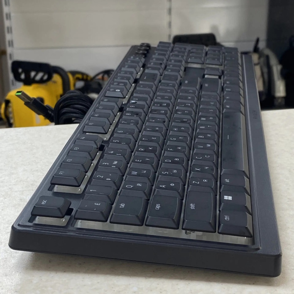 Клавиатура Razer Ornata V3 X